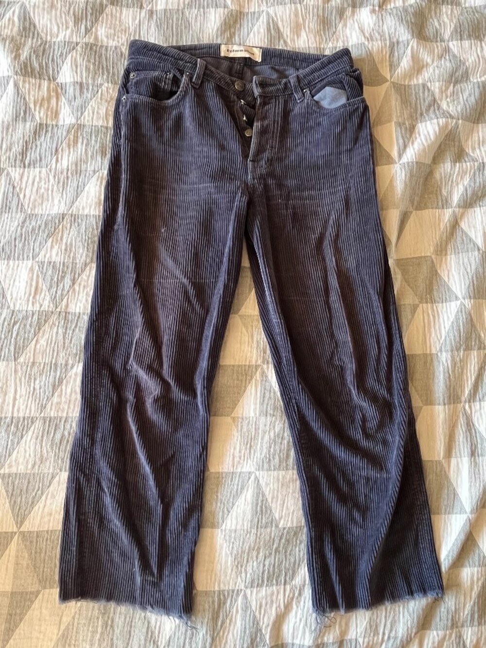 Reformation Lane Cropped Corduroy Pants in Indigo / Size 27
